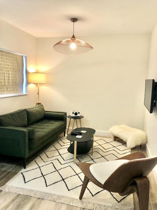 Linden Suite Goring Buitenkant foto